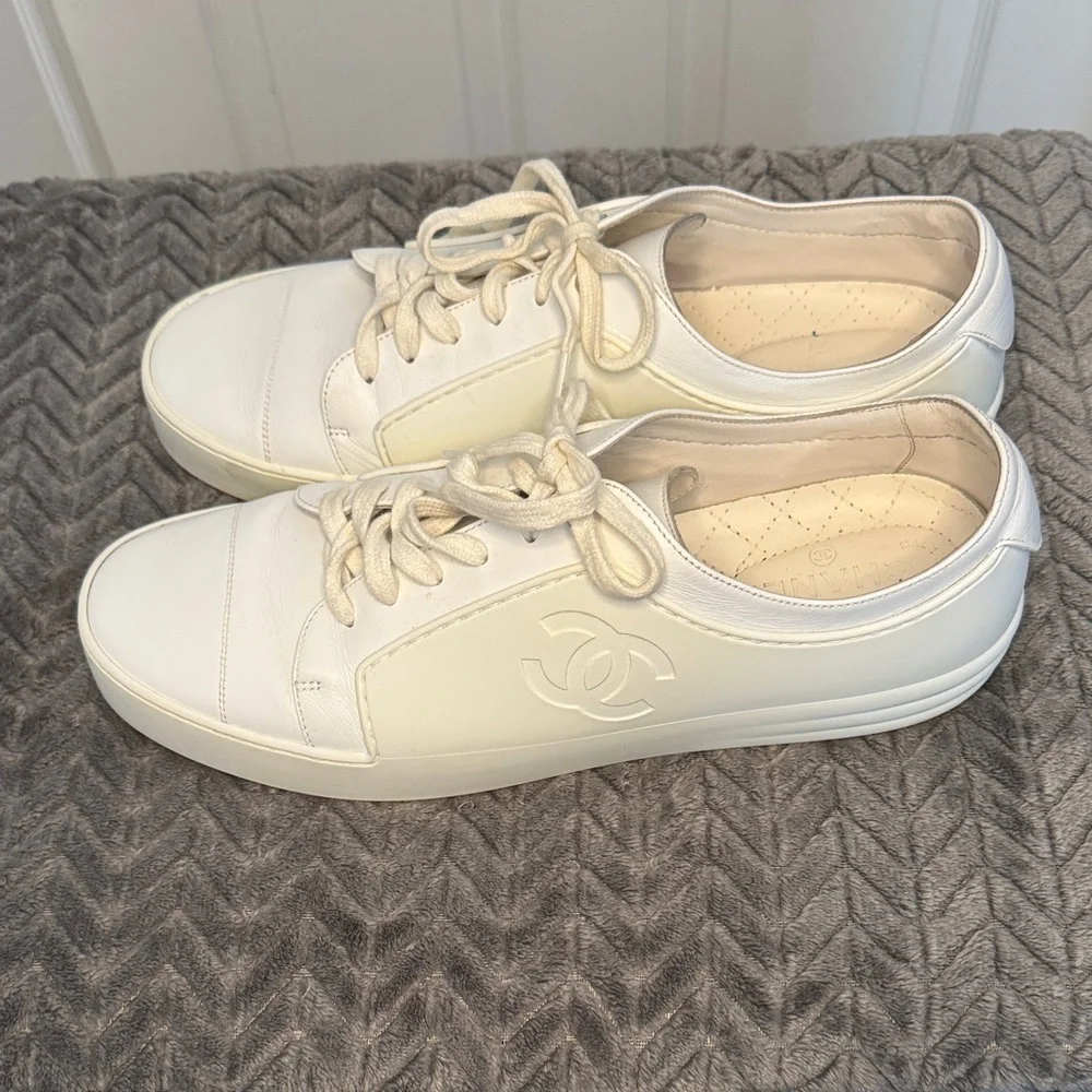 CHANEL Women's Sneakers